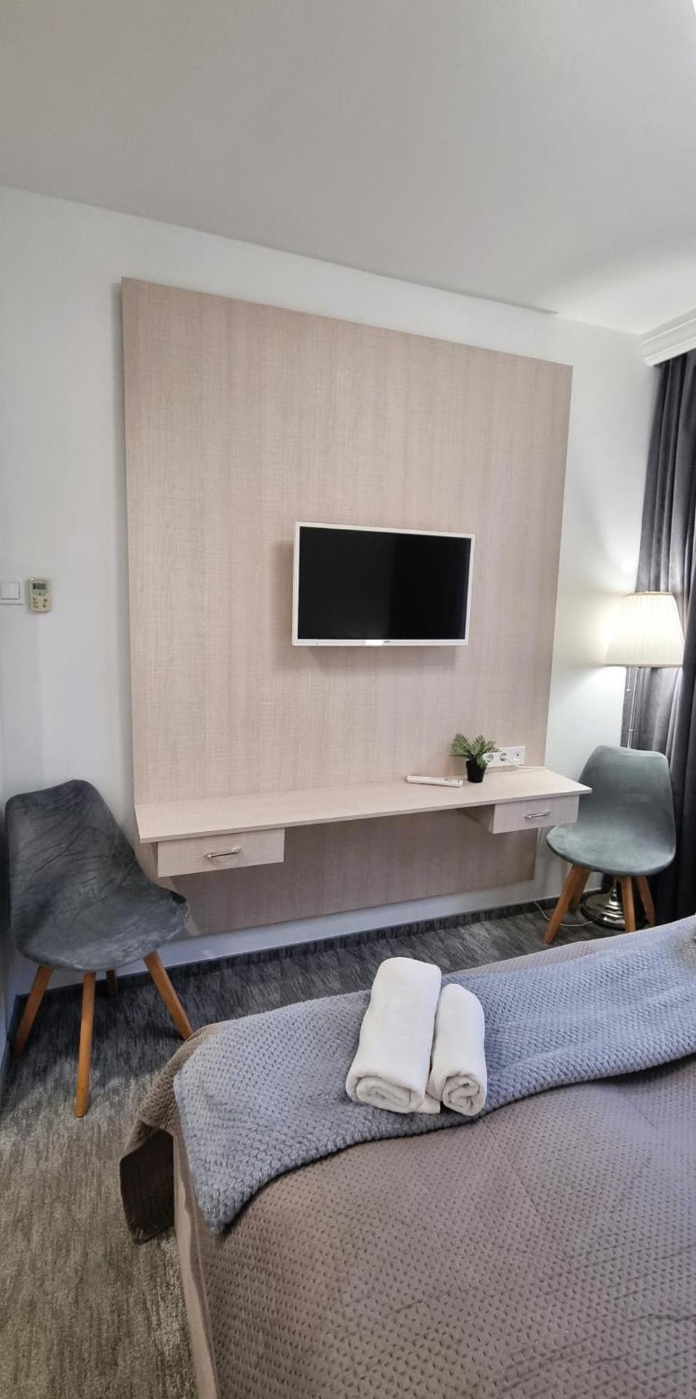 Hotel Harom Gunar Kecskemét المظهر الخارجي الصورة