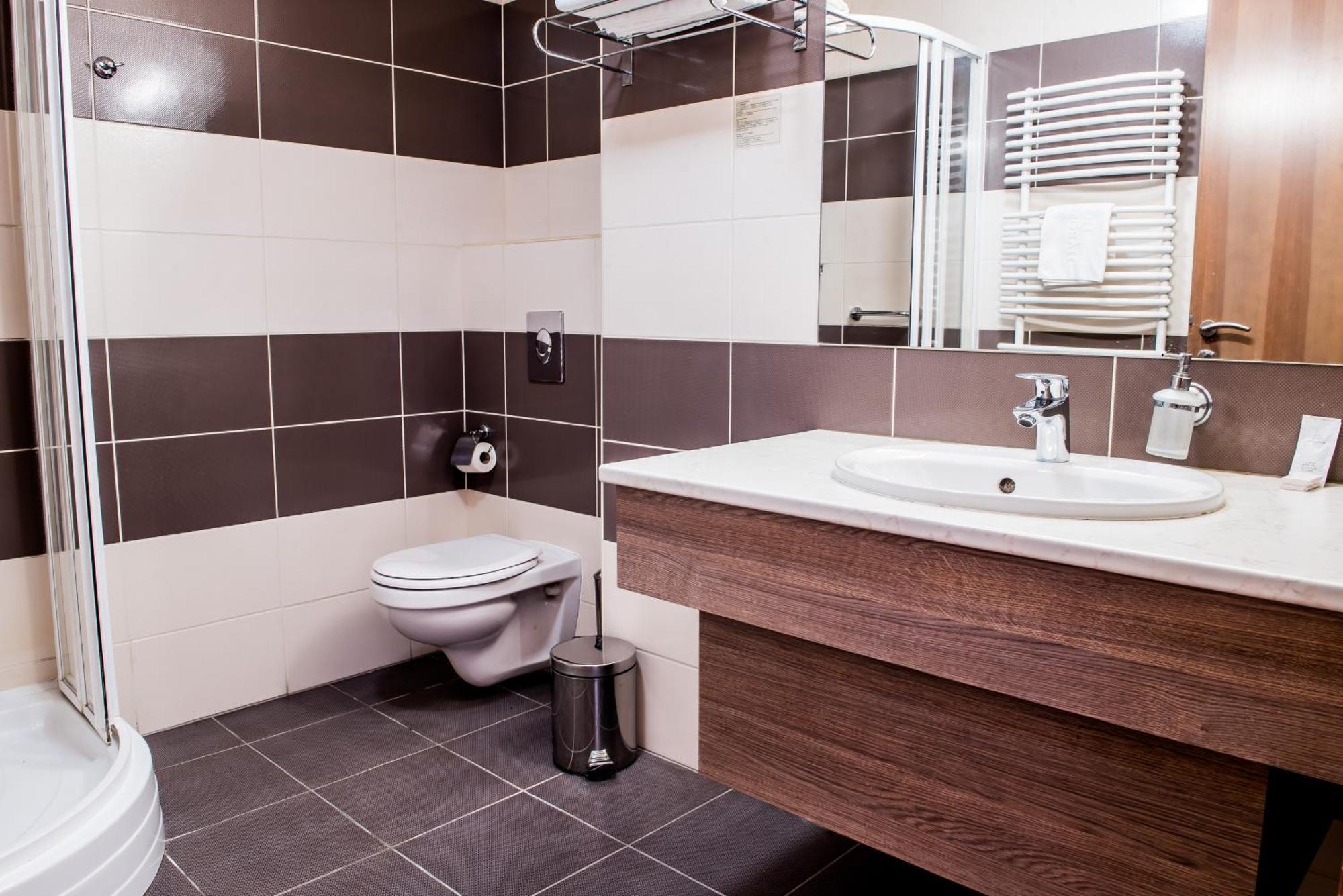 Hotel Harom Gunar Kecskemét المظهر الخارجي الصورة