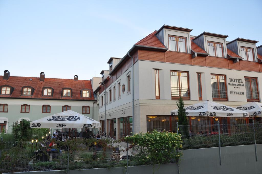 Hotel Harom Gunar Kecskemét المظهر الخارجي الصورة